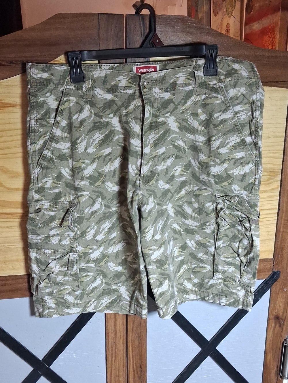 Wrangler Olive Green Camo Cargo Shorts